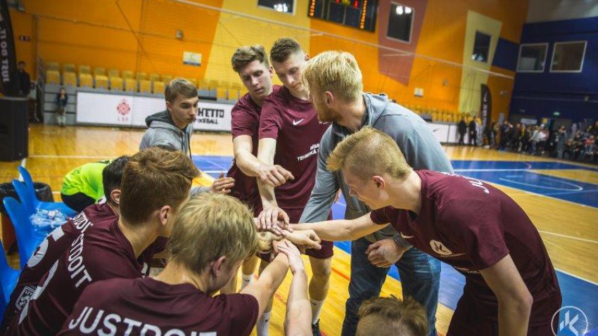 2. vieta Rīgas skolu telpu futbola kausā 2018