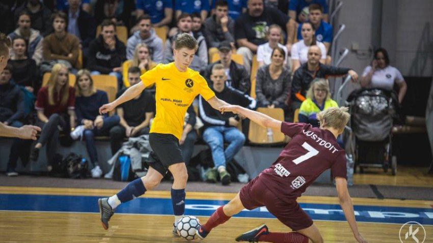 2. vieta Rīgas skolu telpu futbola kausā 2018