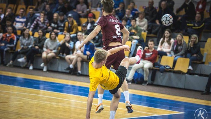 2. vieta Rīgas skolu telpu futbola kausā 2018