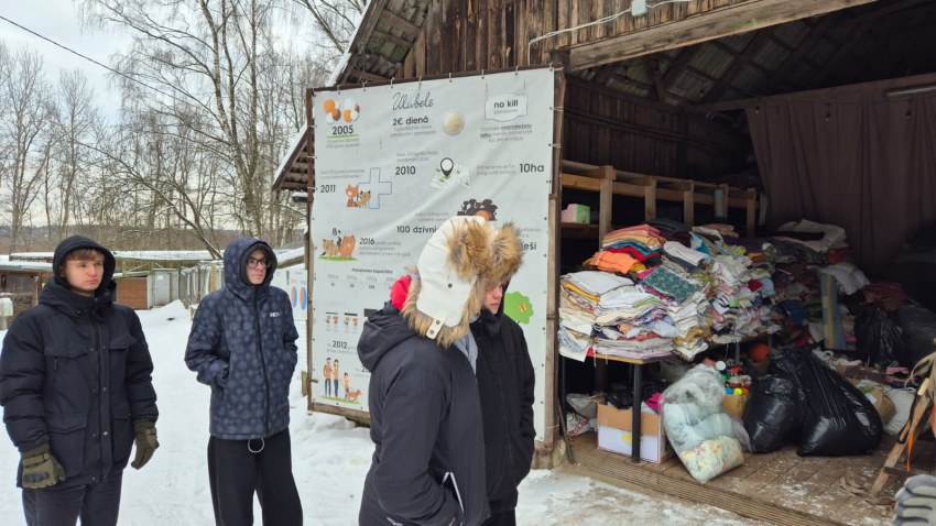 Audzēkņu viesošanās dzīvnieku patversmē Ulubelē