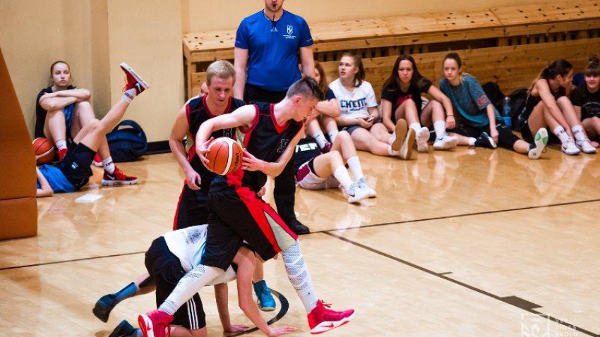 RTK basketbola komandas dalība VEF Rīgas skolu superlīgā